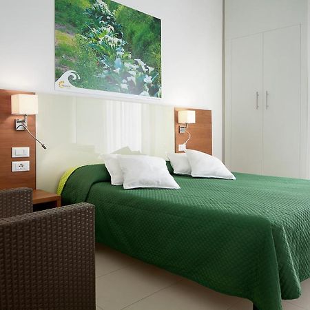 Hotel President Μπιμπιόνε Εξωτερικό φωτογραφία