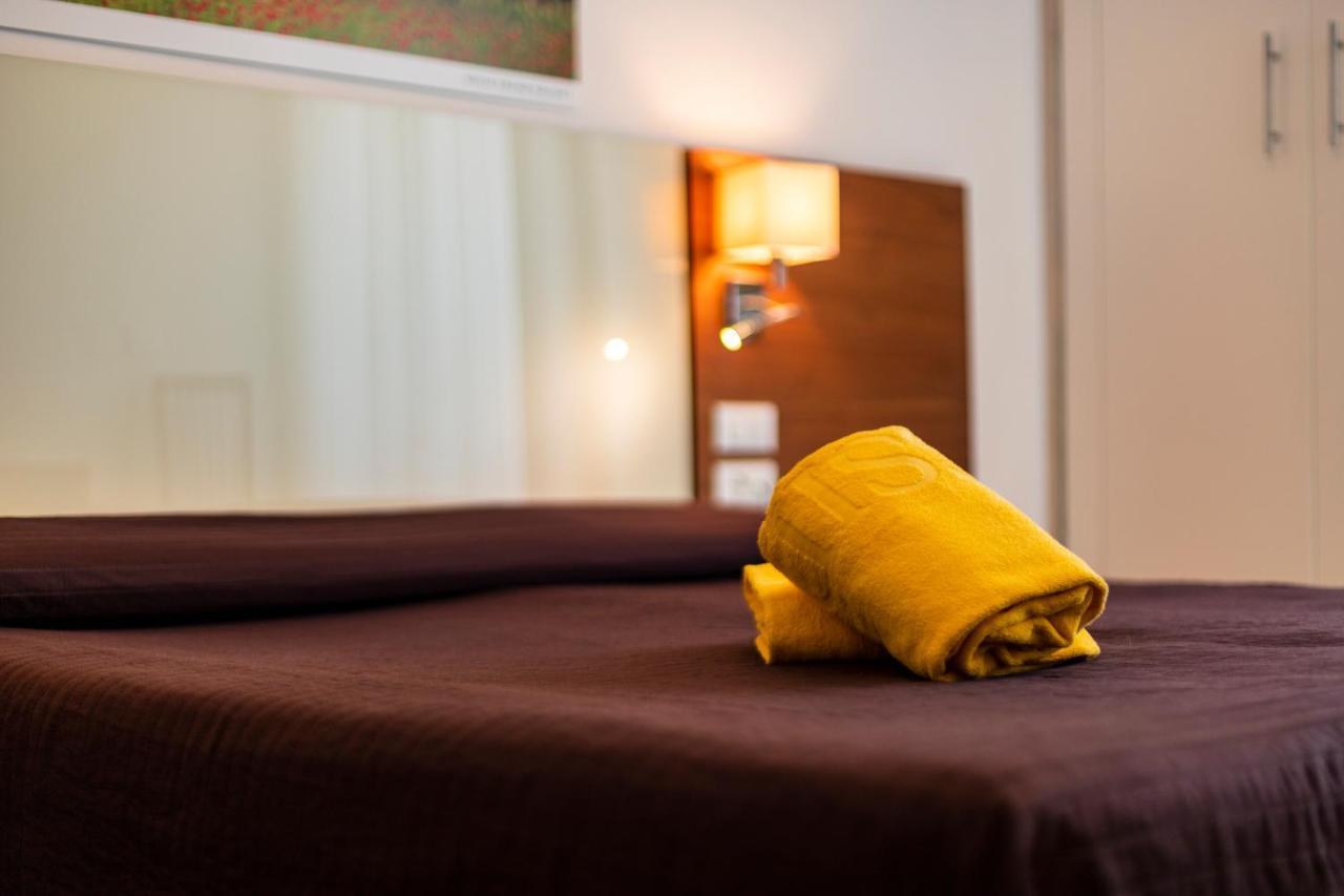Hotel President Μπιμπιόνε Εξωτερικό φωτογραφία