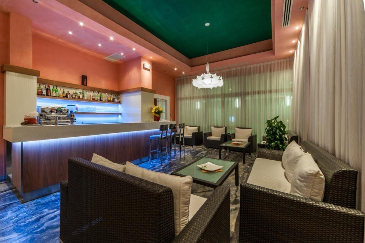 Hotel President Μπιμπιόνε Εξωτερικό φωτογραφία
