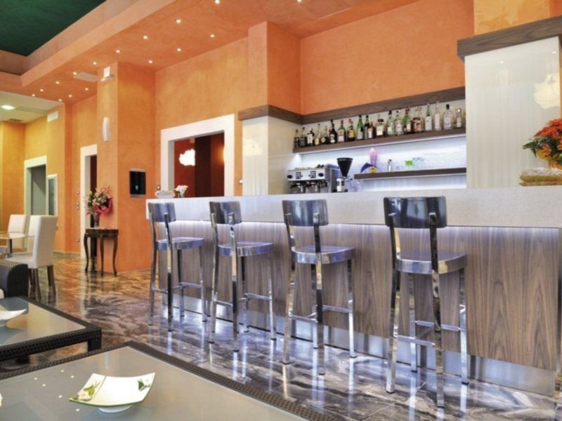 Hotel President Μπιμπιόνε Εξωτερικό φωτογραφία