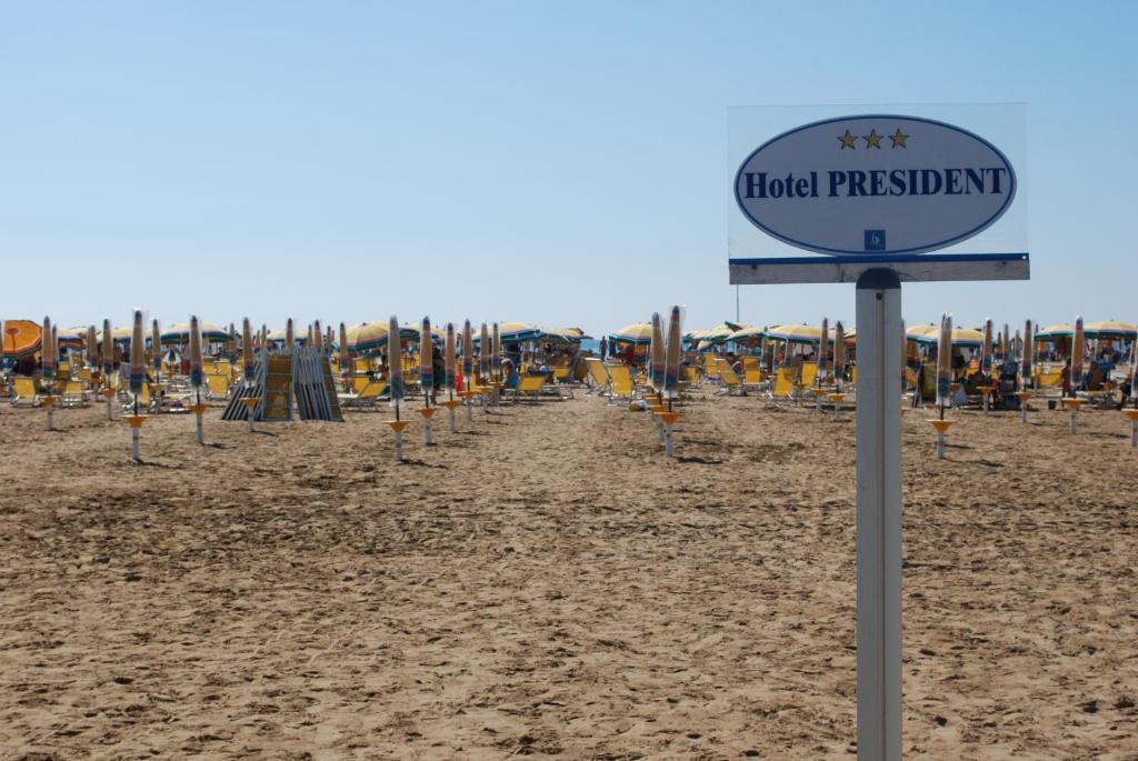Hotel President Μπιμπιόνε Εξωτερικό φωτογραφία